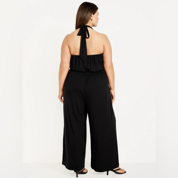 NWT! Old Navy Black Waist-Defined Halter Jumpsuit - Multiple Sizes 💎 - Picture 7 of 13